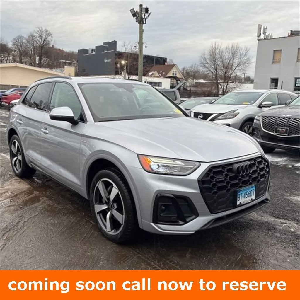 2022 Audi Q5 45 S line Premium