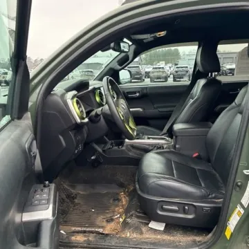 Another view of 2021 Toyota Tacoma Limited for sale in Gurnee, IL at CarWise Gurnee