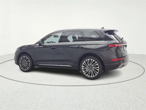 More photos of 2021 Lincoln Corsair Reserve at CarWise Gurnee, IL