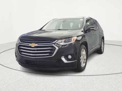 Photos of 2019 Chevrolet Traverse High Country for sale in Gurnee, IL at CarWise Gurnee