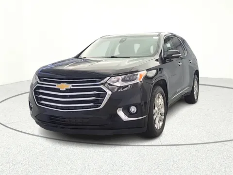 Photos of 2019 Chevrolet Traverse High Country for sale in Gurnee, IL at CarWise Gurnee