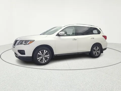 Another view of 2020 Nissan Pathfinder SL for sale in Gurnee, IL at CarWise Gurnee