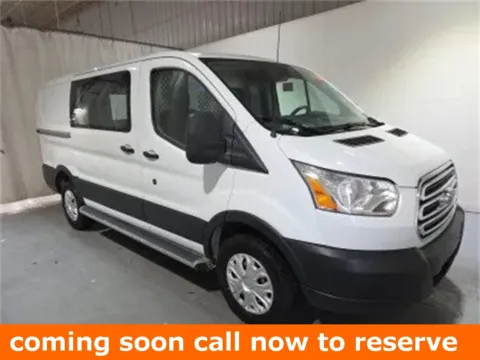 White 2019 Ford Transit-250 for sale in Gurnee, IL
