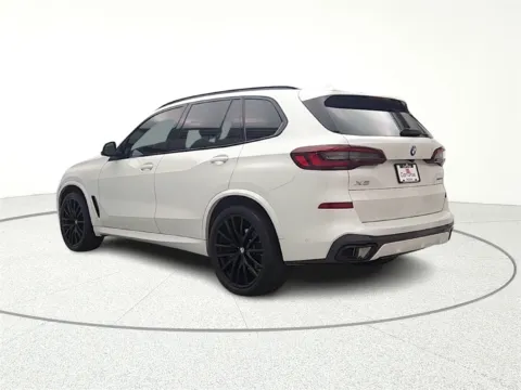 More photos of 2022 BMW X5 xDrive40i at CarWise Gurnee, IL