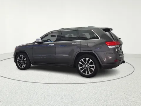More photos of 2018 Jeep Grand Cherokee Overland at CarWise Gurnee, IL