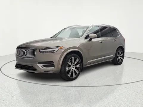 Another view of 2020 Volvo XC90 T6 Inscription for sale in Gurnee, IL at CarWise Gurnee
