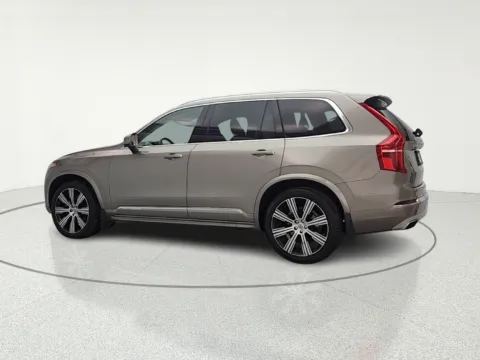More photos of 2020 Volvo XC90 T6 Inscription at CarWise Gurnee, IL