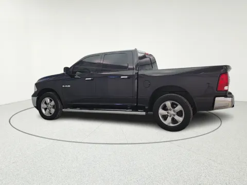 More photos of 2017 Ram 1500 Big Horn at CarWise Gurnee, IL