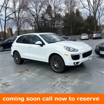 White 2017 Porsche Cayenne Platinum Edition for sale in Gurnee, IL