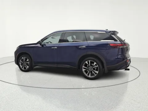 More photos of 2023 INFINITI QX60 LUXE at CarWise Gurnee, IL