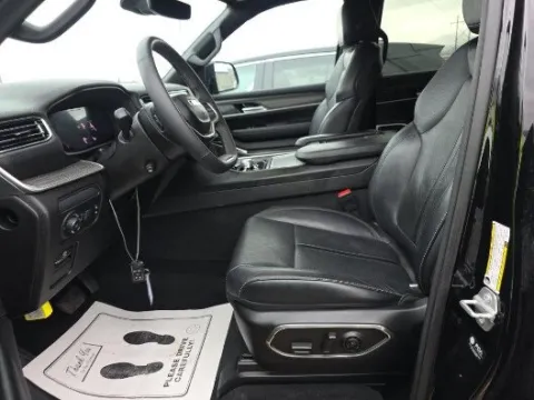 Another view of 2024 Jeep Wagoneer L Series III for sale in Gurnee, IL at CarWise Gurnee