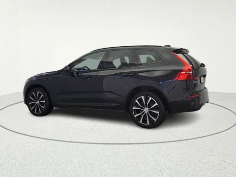 More photos of 2024 Volvo XC60 B5 Plus Dark Theme at CarWise Gurnee, IL