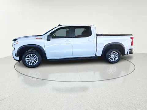 More photos of 2021 Chevrolet Silverado 1500 RST at CarWise Gurnee, IL