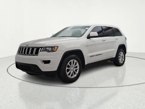 Another view of 2022 Jeep Grand Cherokee WK Laredo X for sale in Gurnee, IL at CarWise Gurnee