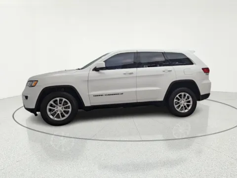 More photos of 2022 Jeep Grand Cherokee WK Laredo X at CarWise Gurnee, IL