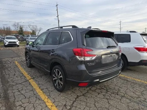Photos of 2021 Subaru Forester Limited for sale in Gurnee, IL at CarWise Gurnee