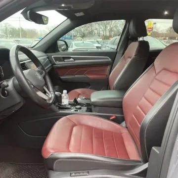 Another view of 2021 Volkswagen Atlas Cross Sport 3.6L V6 SEL Premium R-Line for sale in Gurnee, IL at CarWise Gurnee