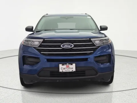 Photos of 2022 Ford Explorer XLT for sale in Gurnee, IL at CarWise Gurnee