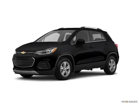 Black 2021 Chevrolet Trax LT for sale in Gurnee, IL