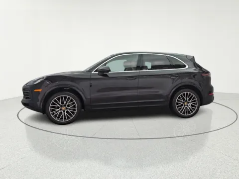 More photos of 2019 Porsche Cayenne S at CarWise Gurnee, IL