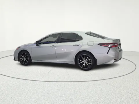 More photos of 2023 Toyota Camry SE at CarWise Gurnee, IL