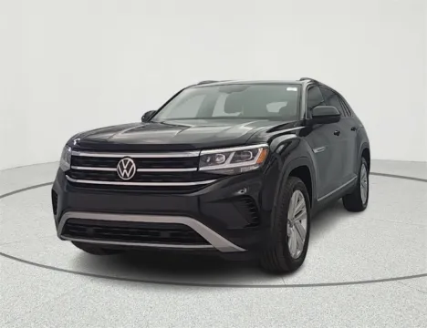 Photos of 2021 Volkswagen Atlas Cross Sport 3.6L V6 SEL for sale in Gurnee, IL at CarWise Gurnee