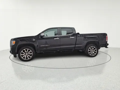 More photos of 2022 GMC Canyon Denali at CarWise Gurnee, IL