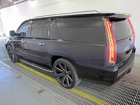 Photos of 2019 Cadillac Escalade ESV Premium for sale in Gurnee, IL at CarWise Gurnee