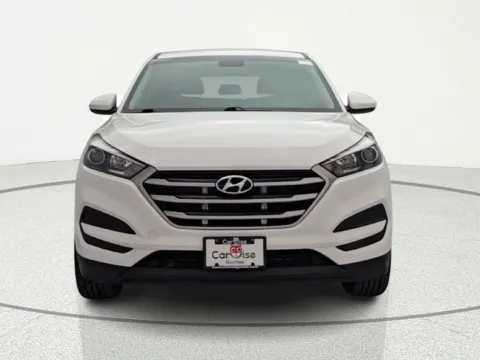 Photos of 2017 Hyundai Tucson SE for sale in Gurnee, IL at CarWise Gurnee