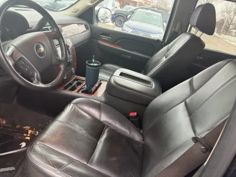 Another view of 2008 Chevrolet Tahoe LTZ for sale in Gurnee, IL at CarWise Gurnee