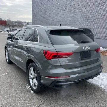 Photos of 2022 Audi Q3 Premium for sale in Gurnee, IL at CarWise Gurnee