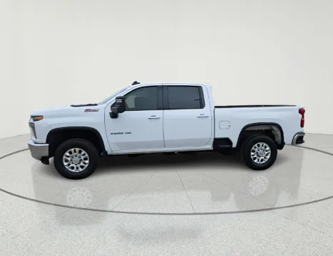 More photos of 2023 Chevrolet Silverado 2500HD LT at CarWise Gurnee, IL