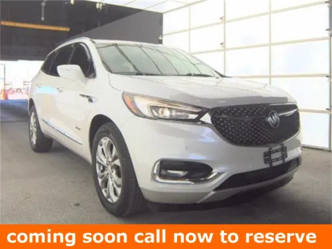 White 2018 Buick Enclave Avenir for sale in Gurnee, IL