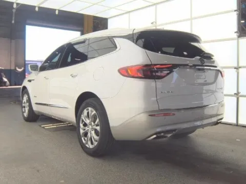 Photos of 2018 Buick Enclave Avenir for sale in Gurnee, IL at CarWise Gurnee