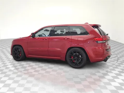 More photos of 2015 Jeep Grand Cherokee SRT at CarWise Gurnee, IL
