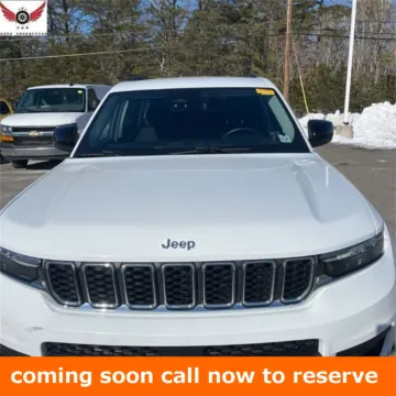White 2022 Jeep Grand Cherokee L Laredo for sale in Gurnee, IL
