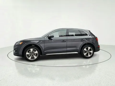 More photos of 2023 Audi Q5 40 Premium Plus at CarWise Gurnee, IL