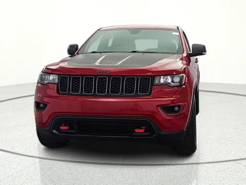 Photos of 2018 Jeep Grand Cherokee Trailhawk for sale in Gurnee, IL at CarWise Gurnee