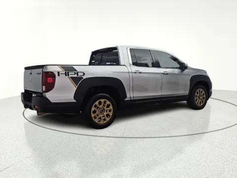 More photos of 2023 Honda Ridgeline RTL at CarWise Gurnee, IL