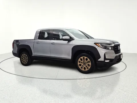 Photos of 2023 Honda Ridgeline RTL for sale in Gurnee, IL at CarWise Gurnee