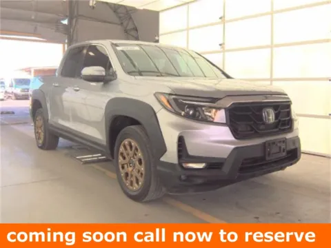 Silver 2023 Honda Ridgeline RTL for sale in Gurnee, IL