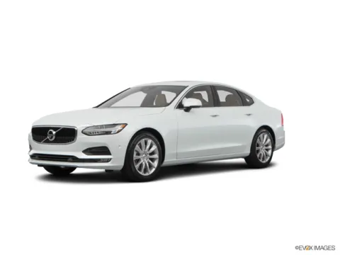 White 2018 Volvo S90 T6 Momentum for sale in Gurnee, IL