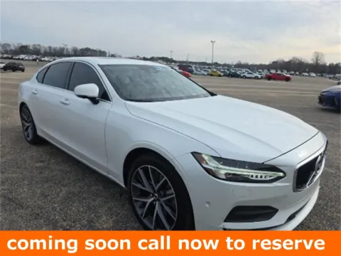 White 2018 Volvo S90 T6 Momentum for sale in Gurnee, IL