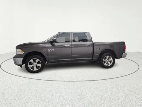 More photos of 2021 Ram 1500 Classic Tradesman at CarWise Gurnee, IL