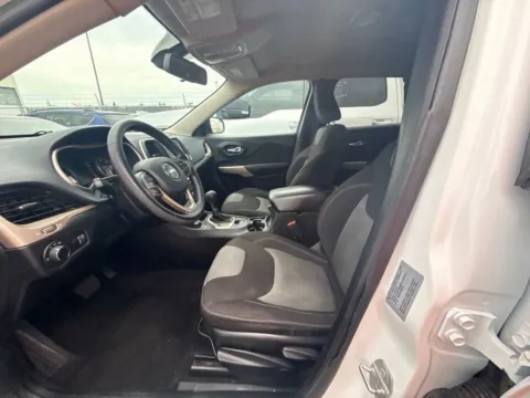 Another view of 2017 Jeep Cherokee Sport for sale in Gurnee, IL at CarWise Gurnee