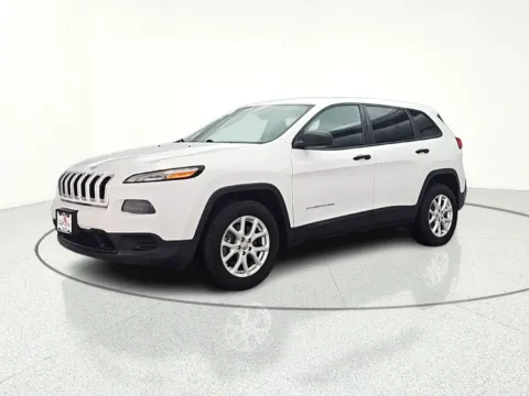 Another view of 2017 Jeep Cherokee Sport for sale in Gurnee, IL at CarWise Gurnee