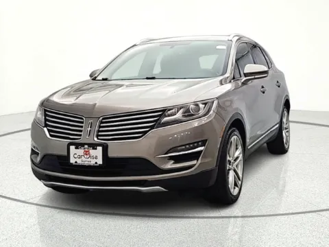 More photos of 2016 Lincoln MKC Reserve at CarWise Gurnee, IL