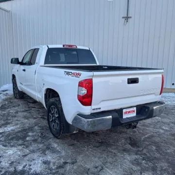 Photos of 2018 Toyota Tundra SR5 for sale in Gurnee, IL at CarWise Gurnee