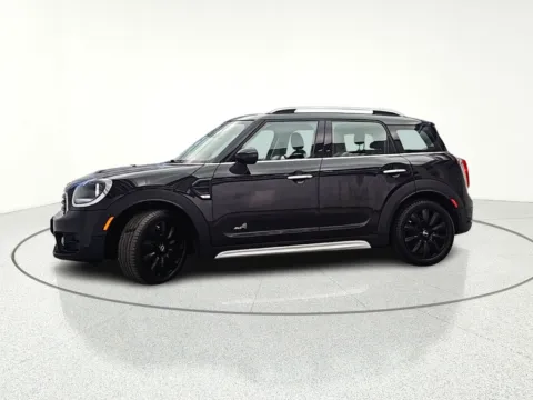 More photos of 2019 MINI Cooper Countryman ALL4 Cooper ALL4 at CarWise Gurnee, IL