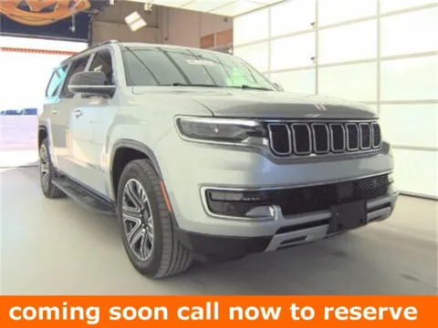 Silver 2023 Jeep Wagoneer L Series II for sale in Gurnee, IL